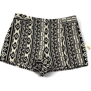 Forever21 High Waisted Woven Tribal Aztec Short shorts